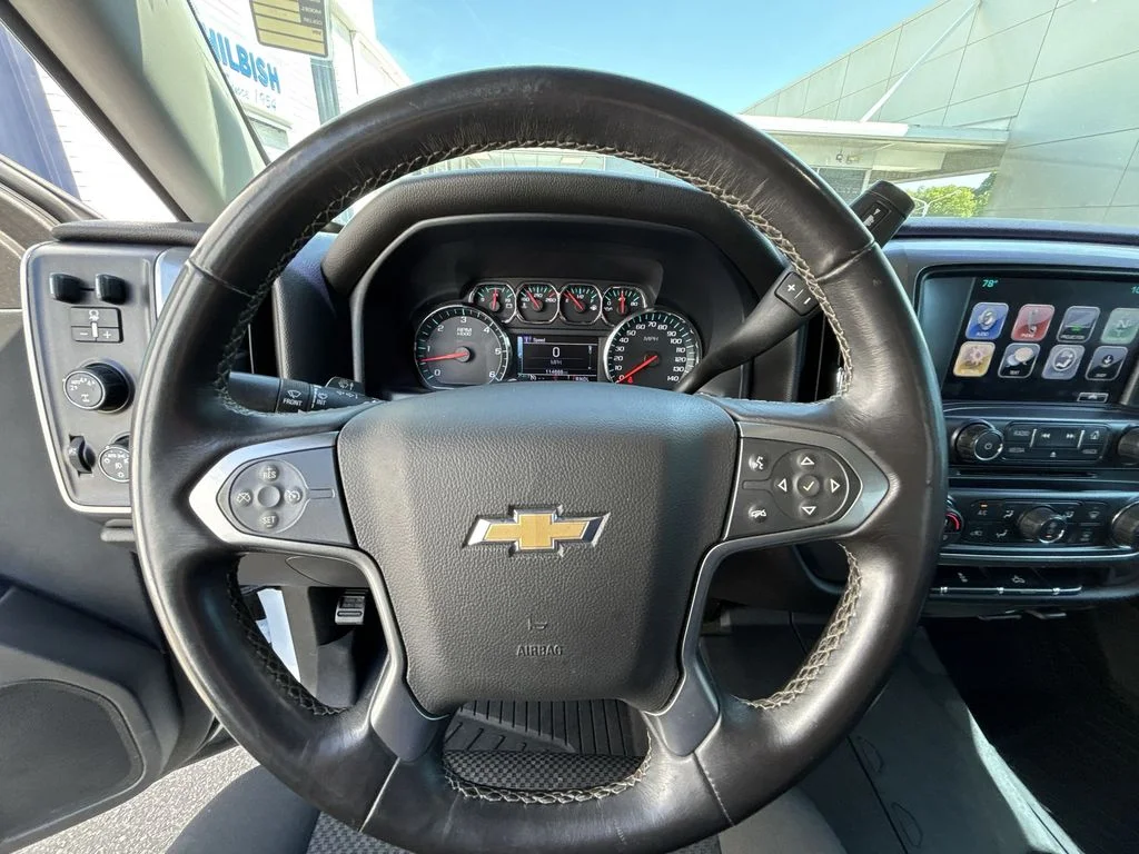 Used 2017 White Chevrolet LT image 11