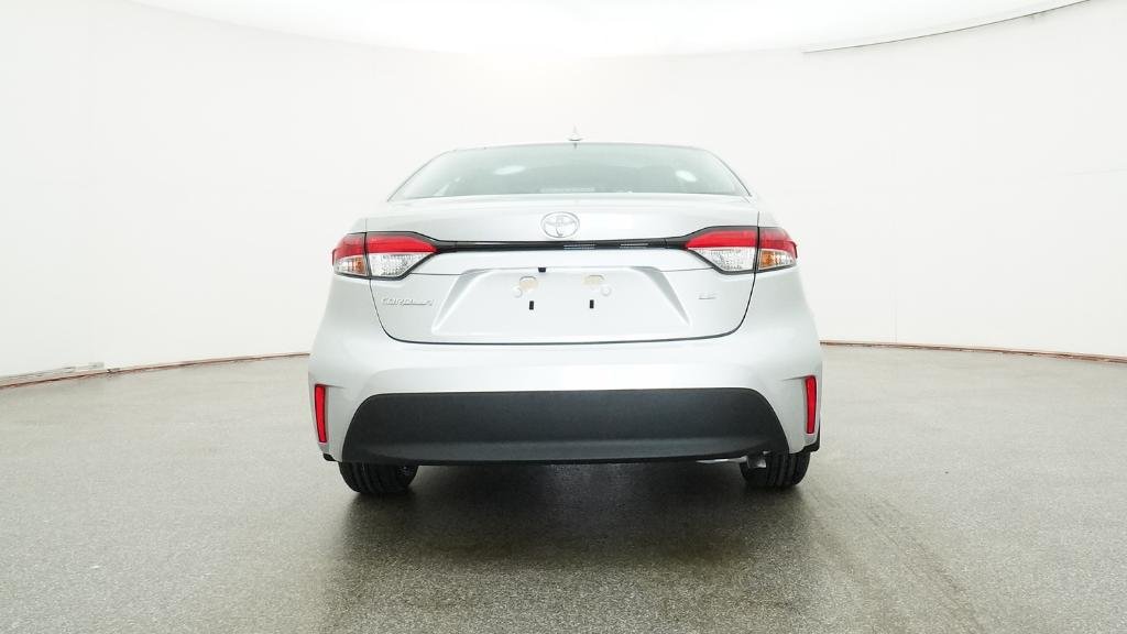 New 2026 Classic Silver Metallic Toyota LE image 36