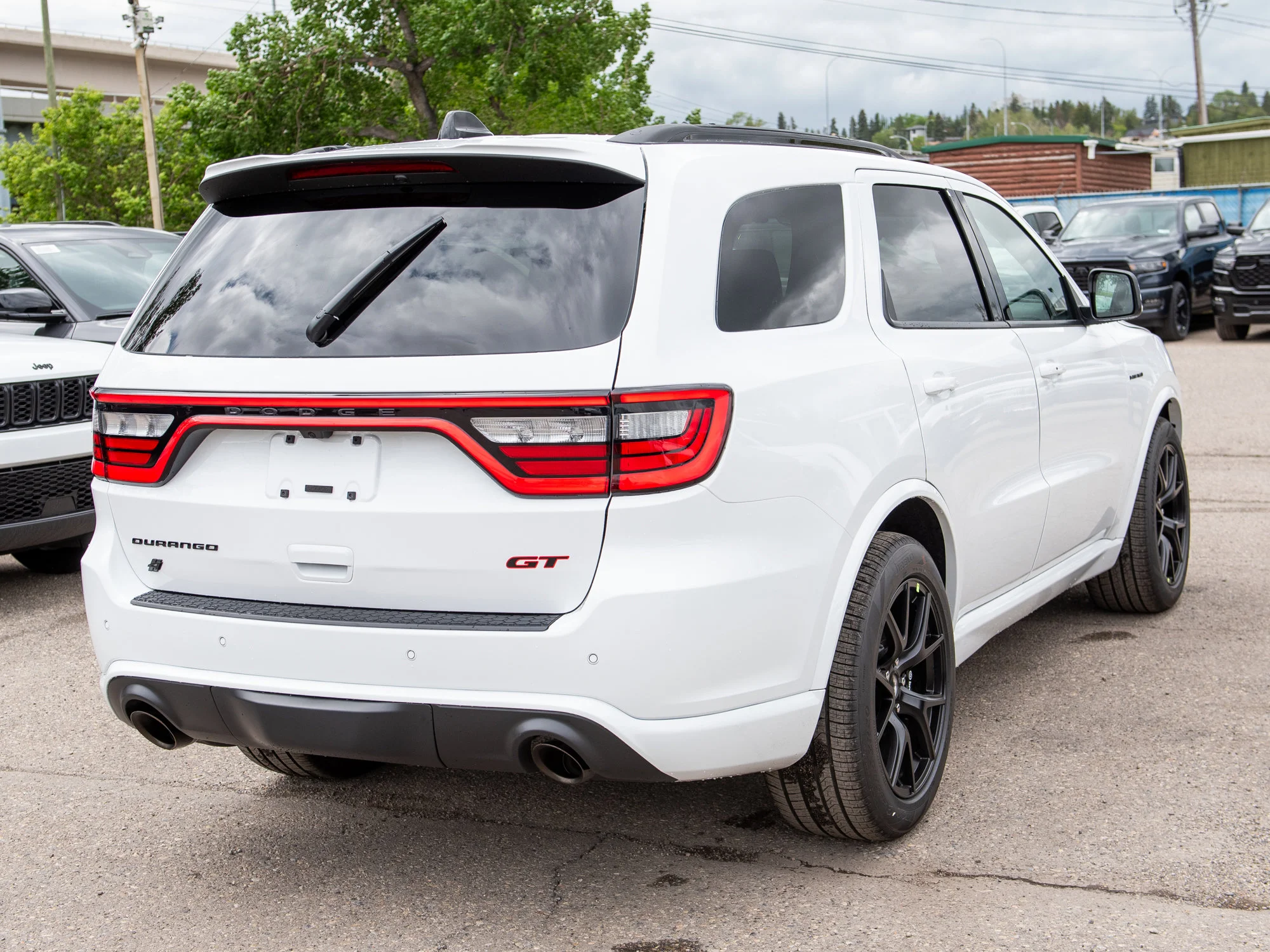 New 2026 White Dodge GT HEMI V8 Premium* AWD image 6