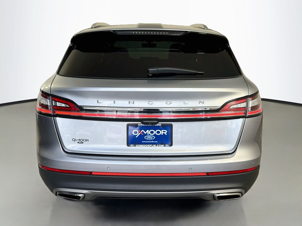 Used 2022 Silver Radiance Metallic Clearcoat Lincoln Reserve image 11