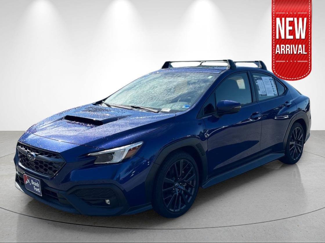 Used 2024 Sapphire Blue Pearl Subaru Limited image 1