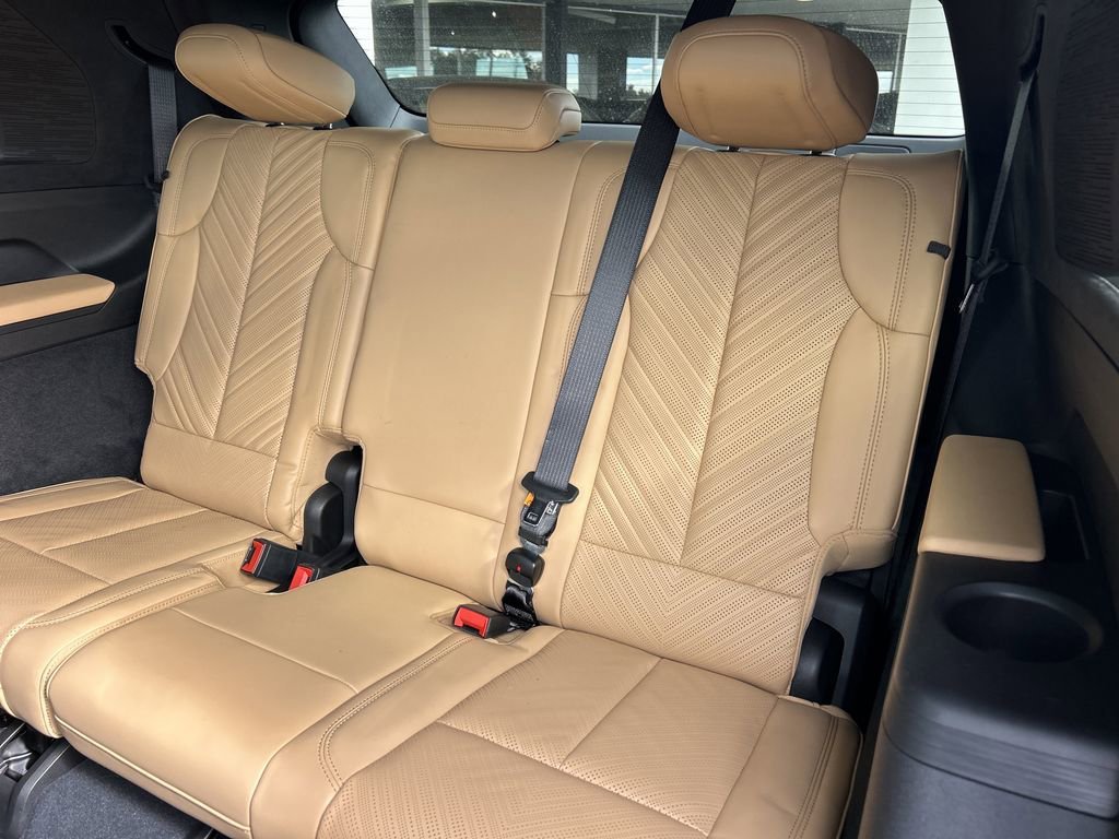 2026 Cadillac Escalade IQ Premium Luxury - Photo 18