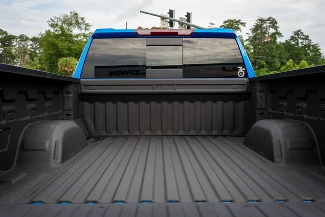 Used 2025 Riptide Blue Metallic Chevrolet RST image 18