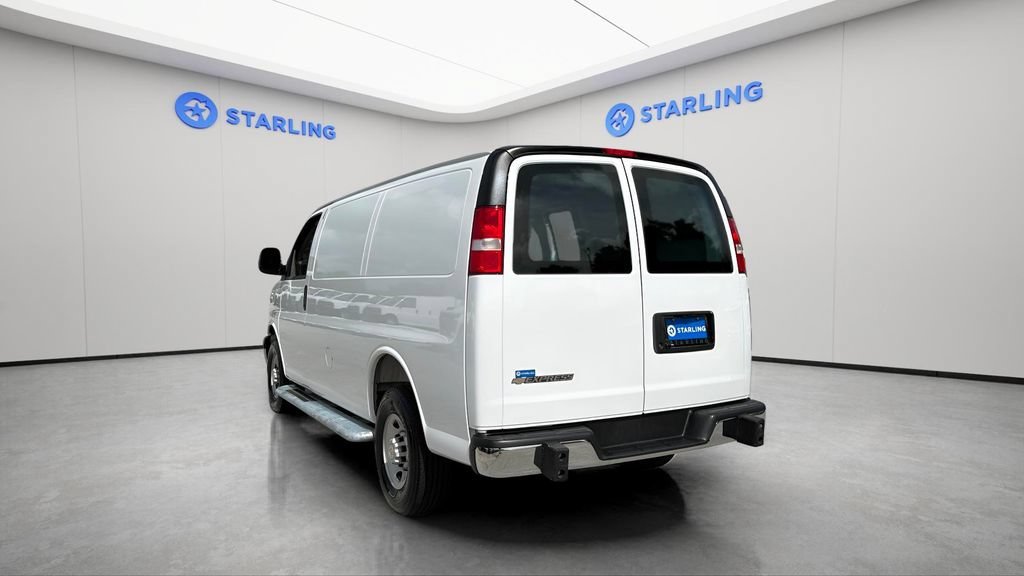 Certified Used 2025 Summit White Chevrolet WT image 7