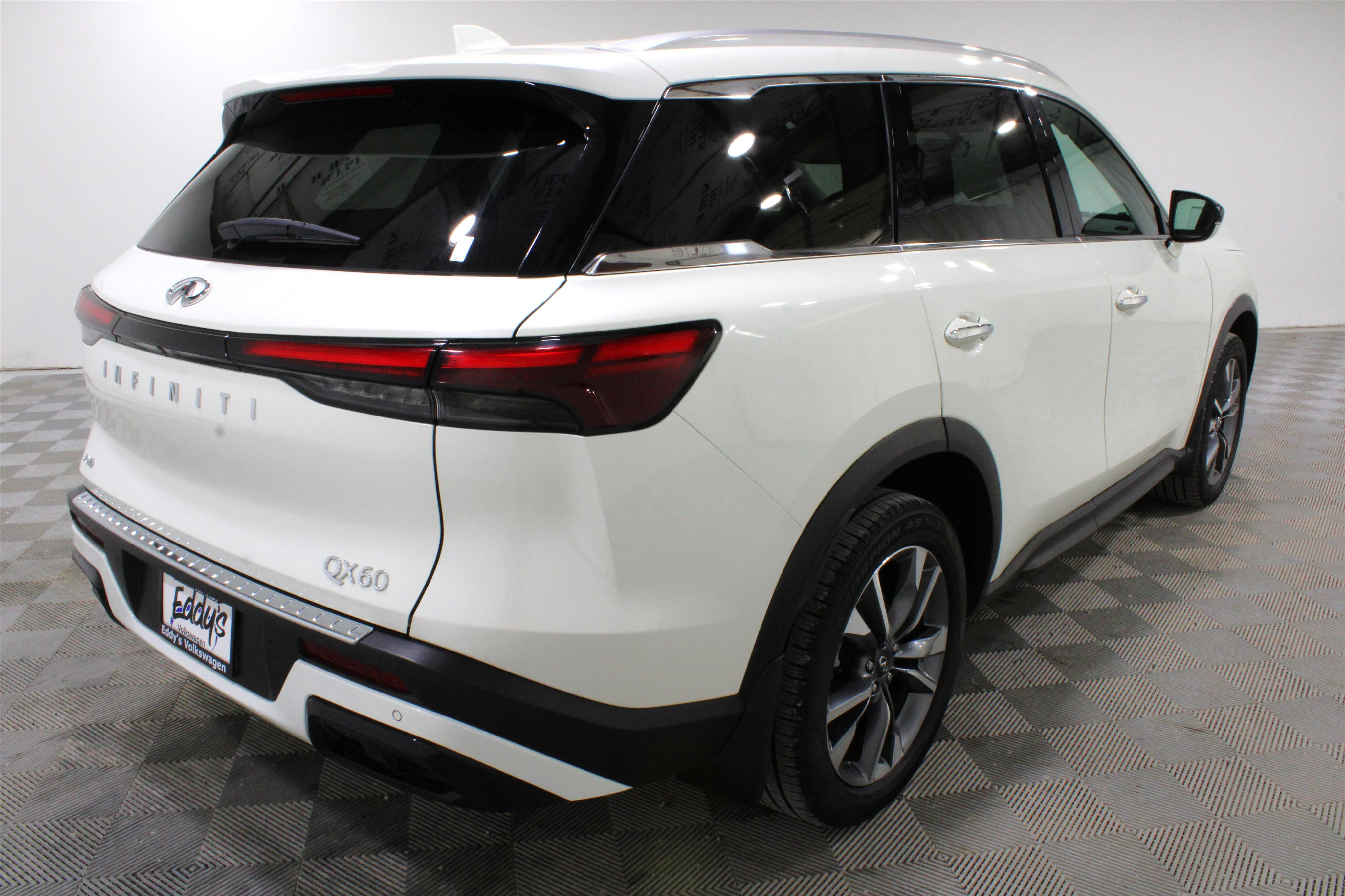 2023 INFINITI QX60 LUXE - Photo 30