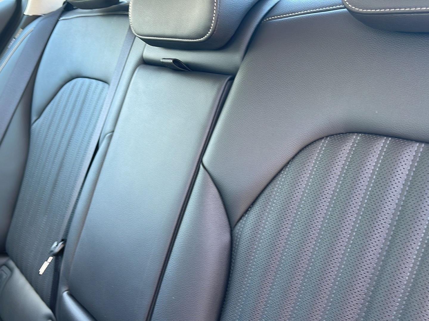 New 2026 Capri Blue Genesis 2.5T Prestige image 12