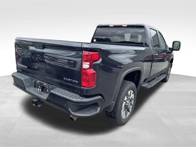 Used 2024 Gray Chevrolet Custom image 6