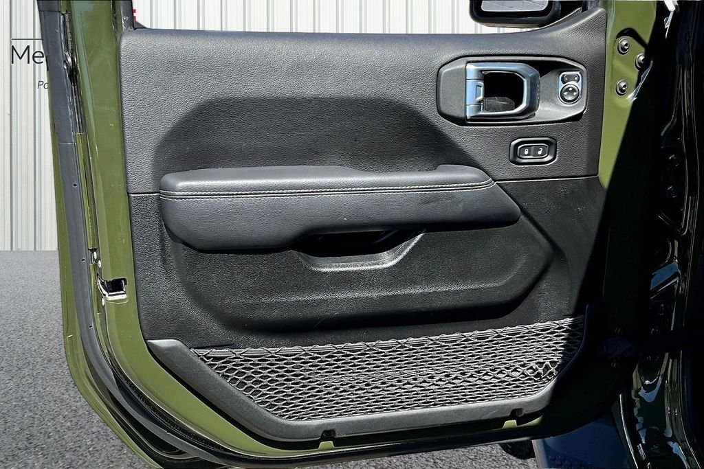 Used 2022 Green Jeep Unlimited Sahara image 20