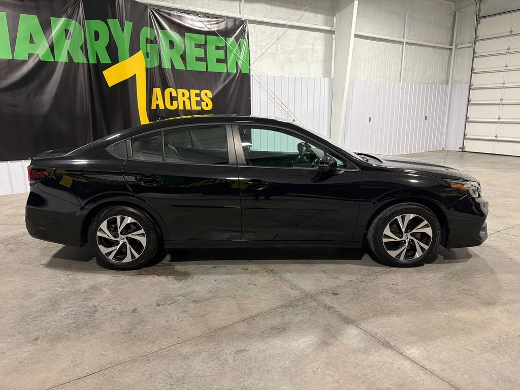 Certified Used 2024 Crystal Black Silica Subaru Premium image 5