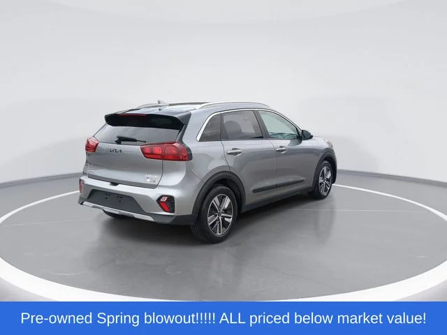 Used 2022 Gray Kia LXS image 8