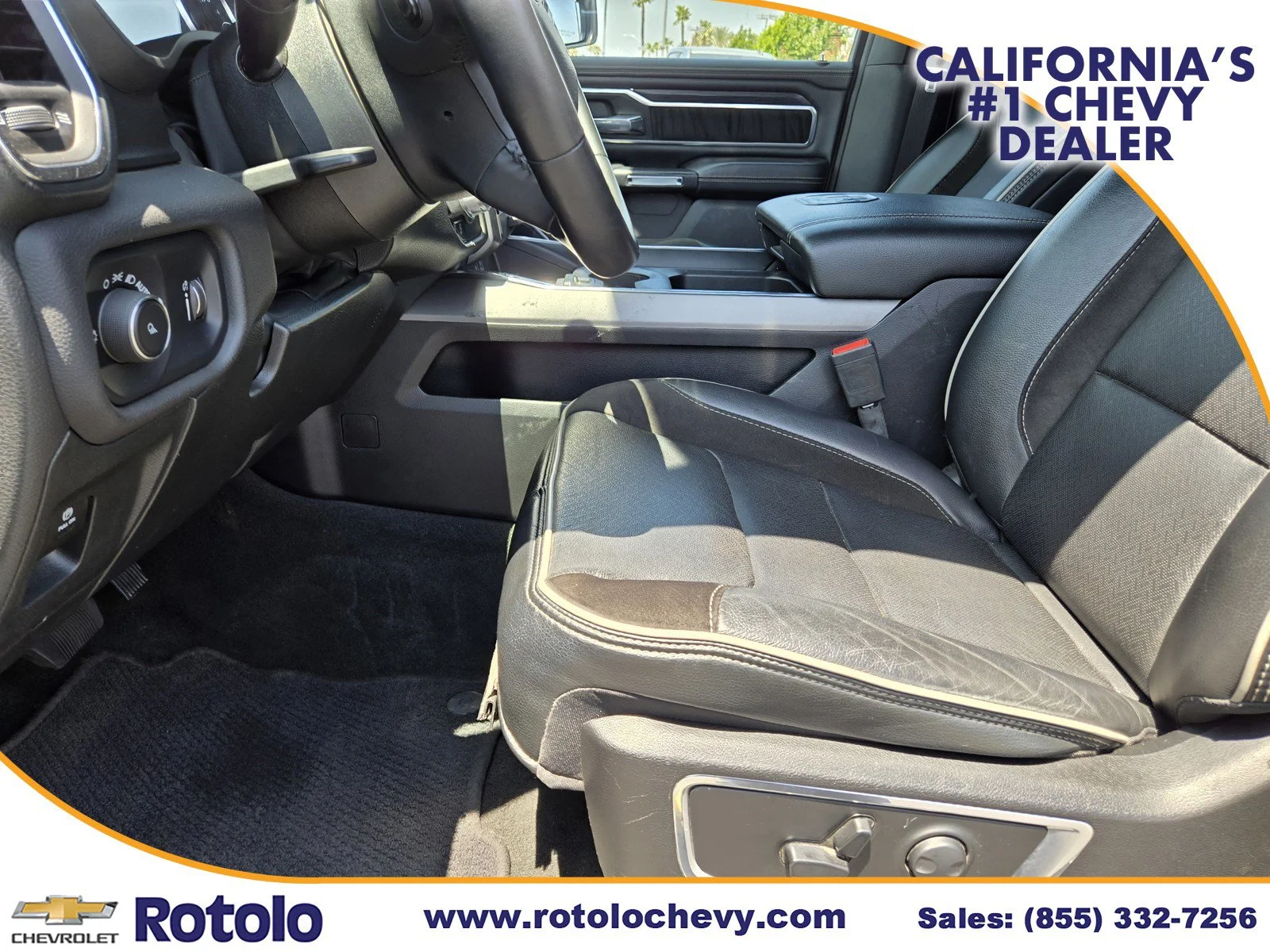 Used 2024 Diamond Black Crystal Pearlcoat Ram Laramie image 20