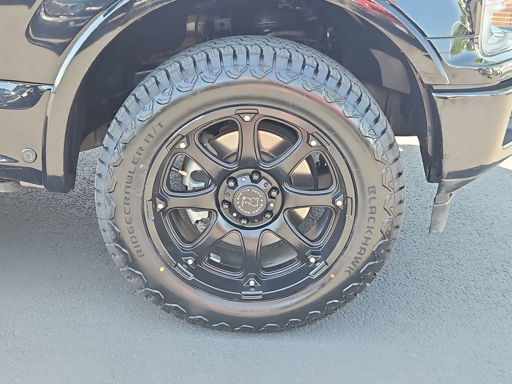 Used 2018 Black Ford Platinum image 30
