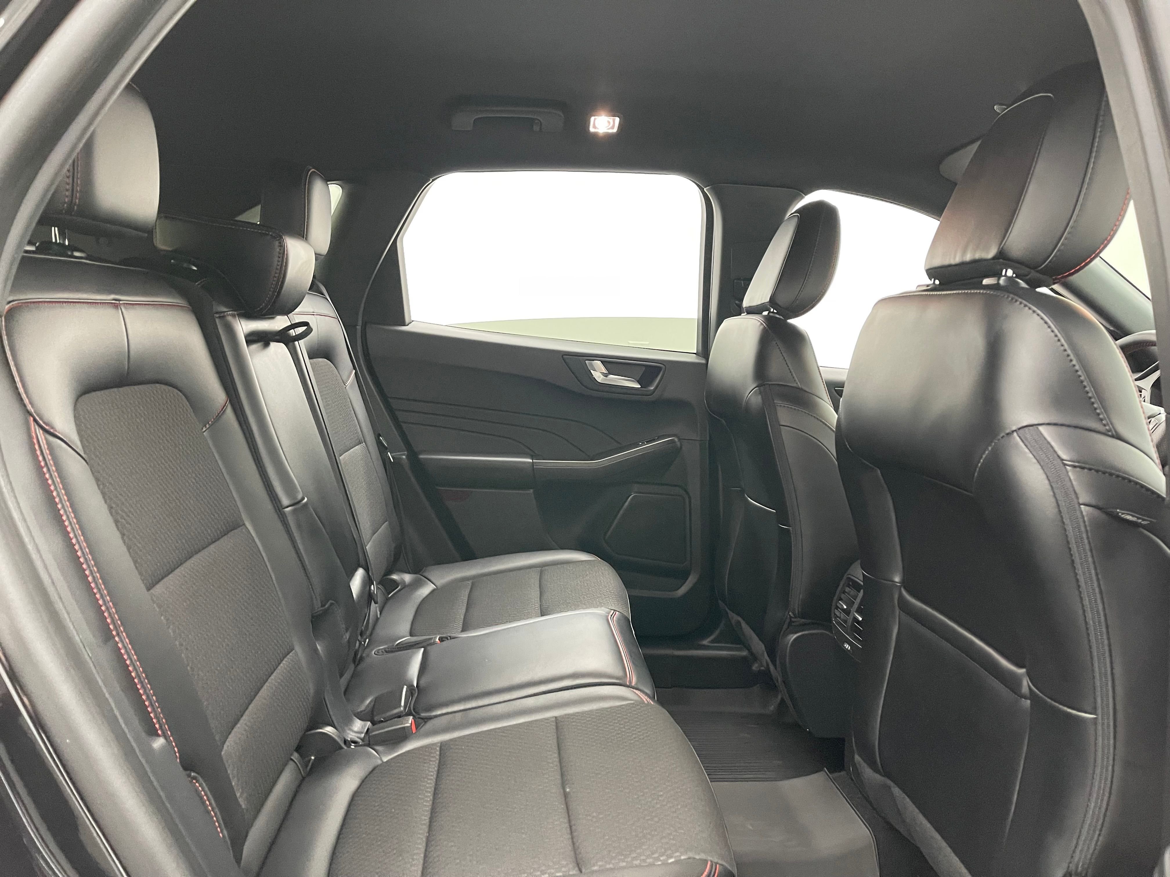 Used 2024 Black Metallic Ford ST-Line image 34