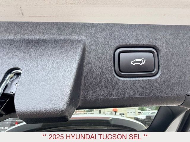 Used 2025 Silver Hyundai SEL image 14