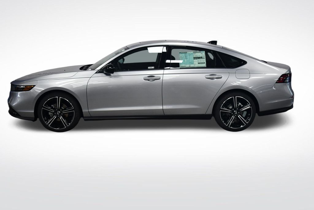 New 2026 Solar Silver Metallic Honda SE image 4