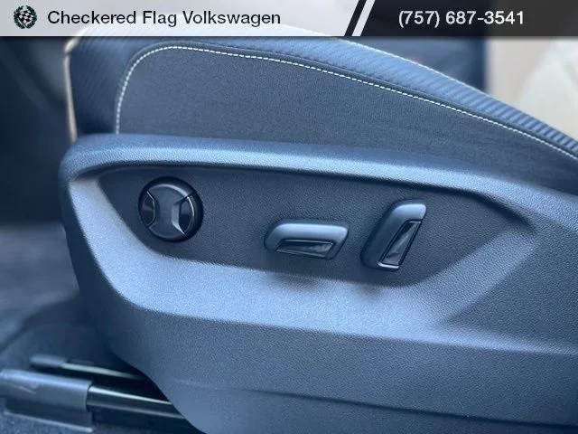 New 2026 White Volkswagen 2.0T SE image 24