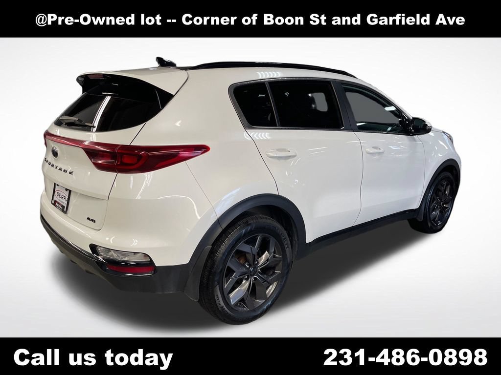 Used 2021  Kia S image 5