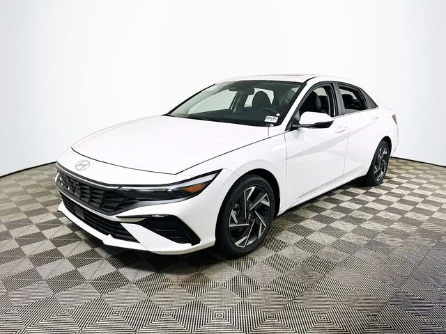 New 2026 Hyundai ELANTRA Limited