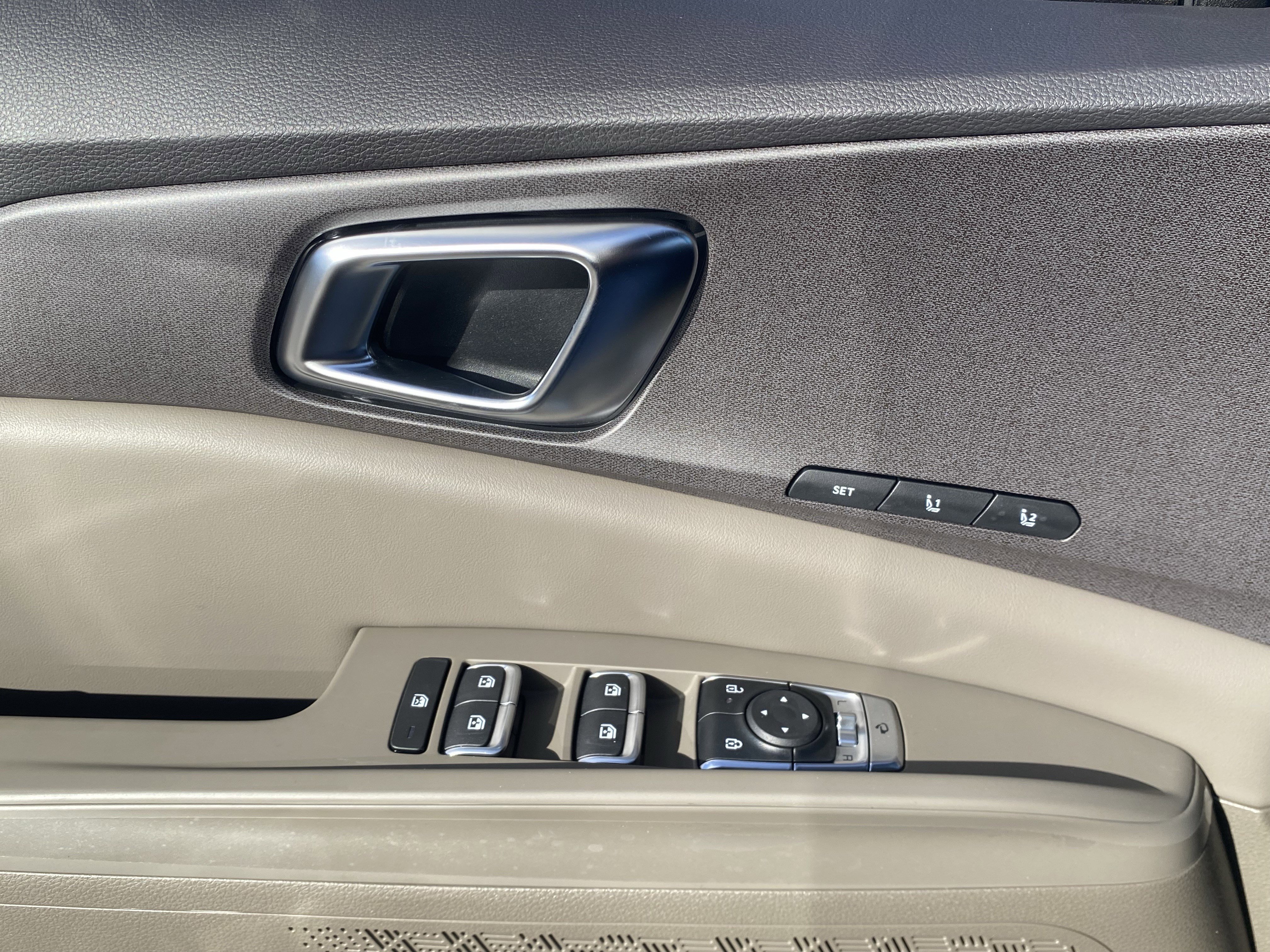 New 2026 Deep Chroma Blue Kia EX image 20