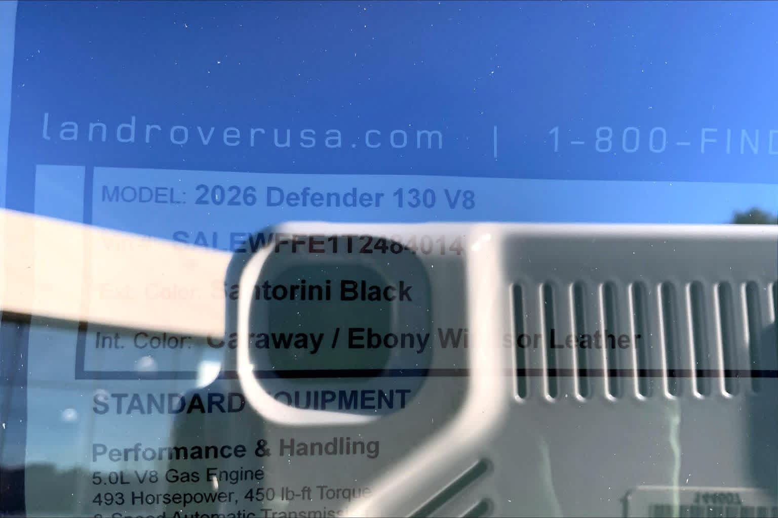 2026 Land Rover Defender V8 - Photo 6