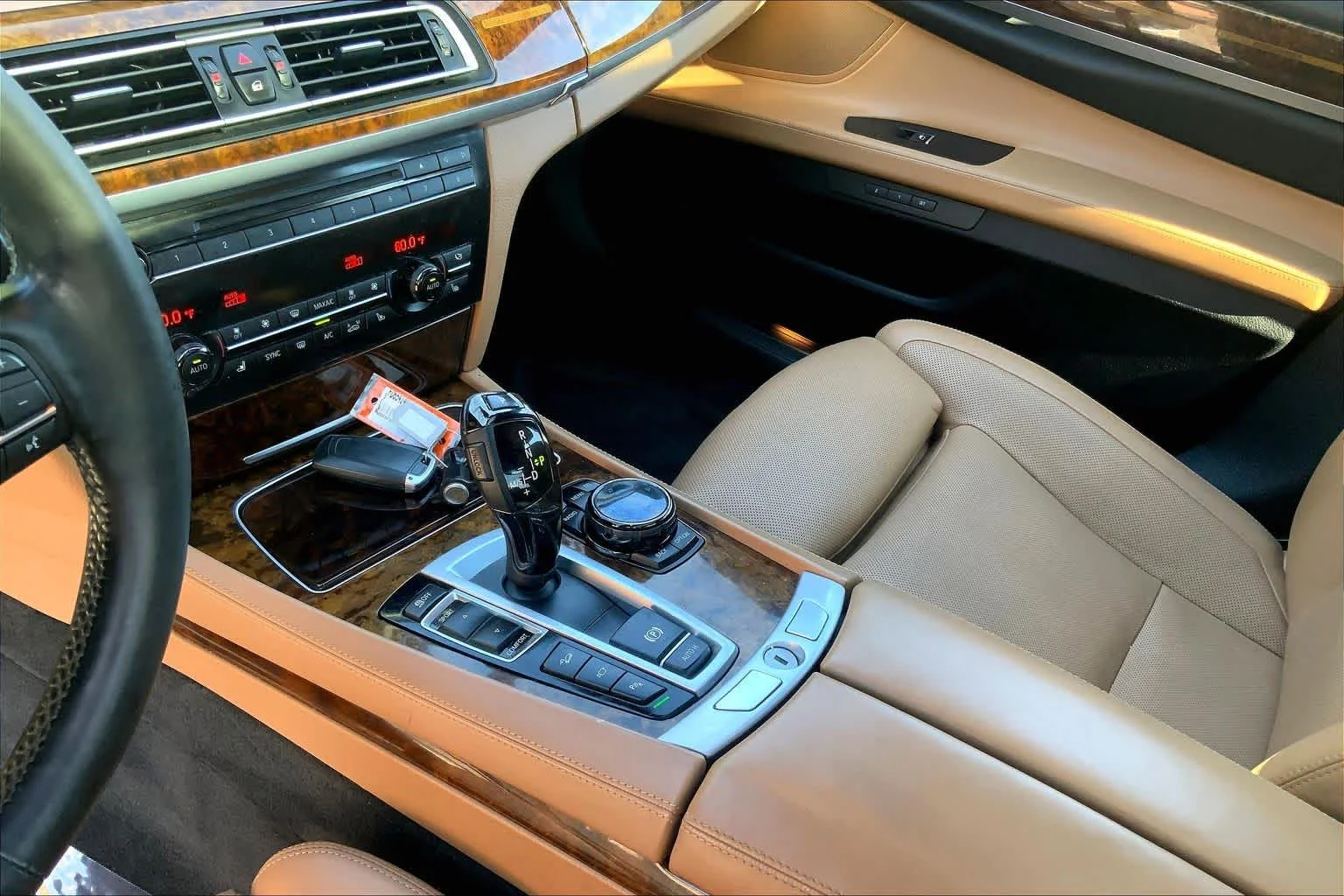 Used 2015 Alpine White BMW 750Li xDrive image 17