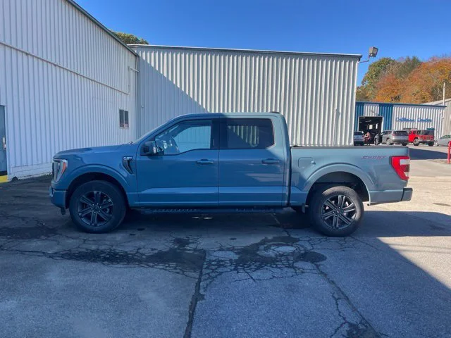 Used 2023  Ford Lariat image 8
