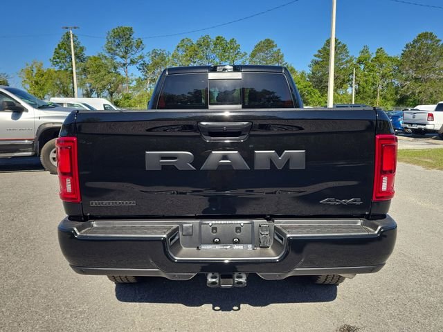 New 2026 Diamond Black Crystal Pearl-Coat Exterior Paint RAM Big Horn image 5