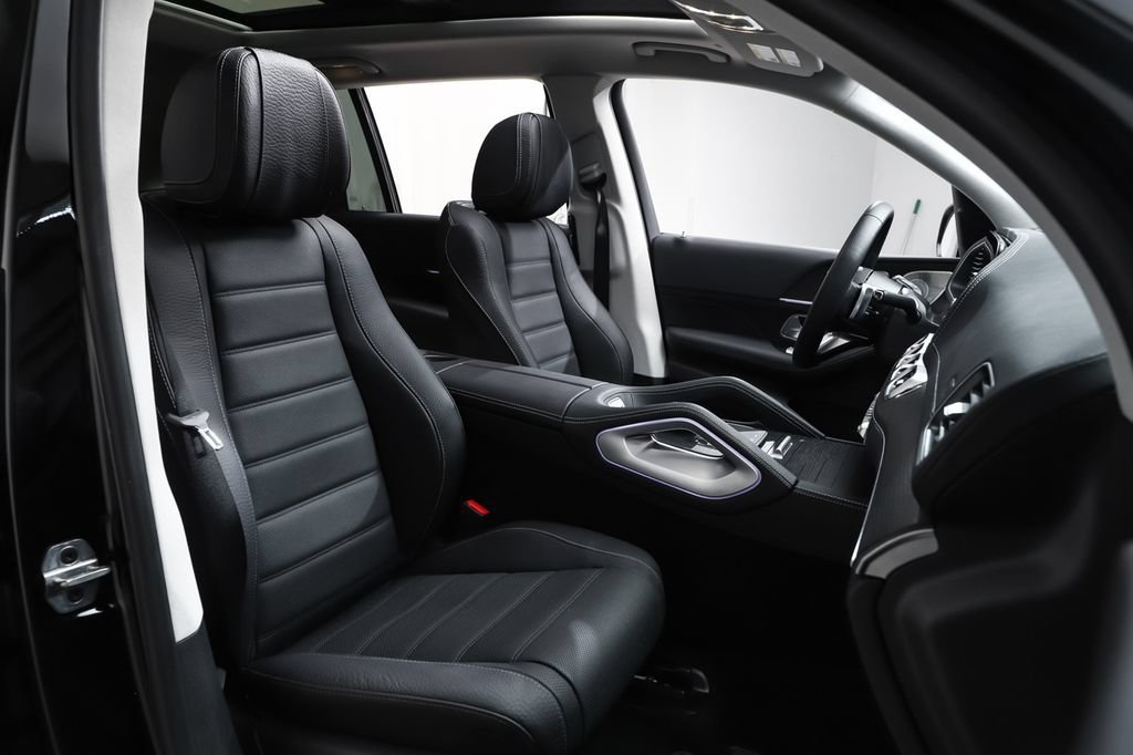 New 2026 Black Mercedes-Benz GLS 450 image 10