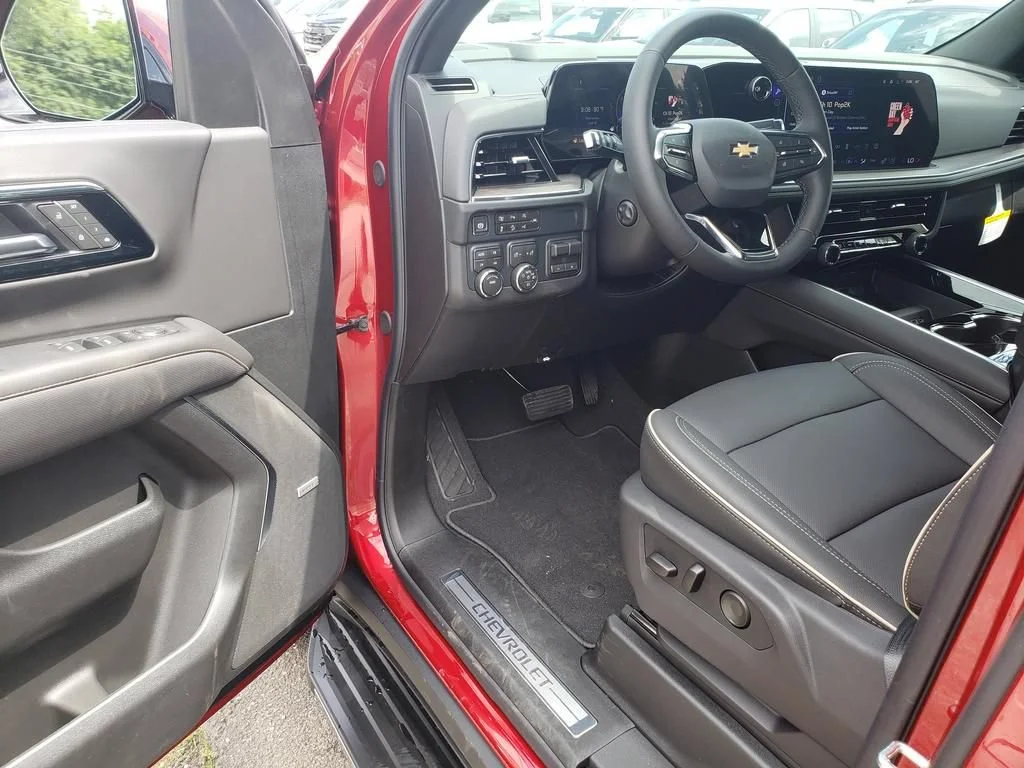 2026 Chevrolet Tahoe Premier - Photo 14