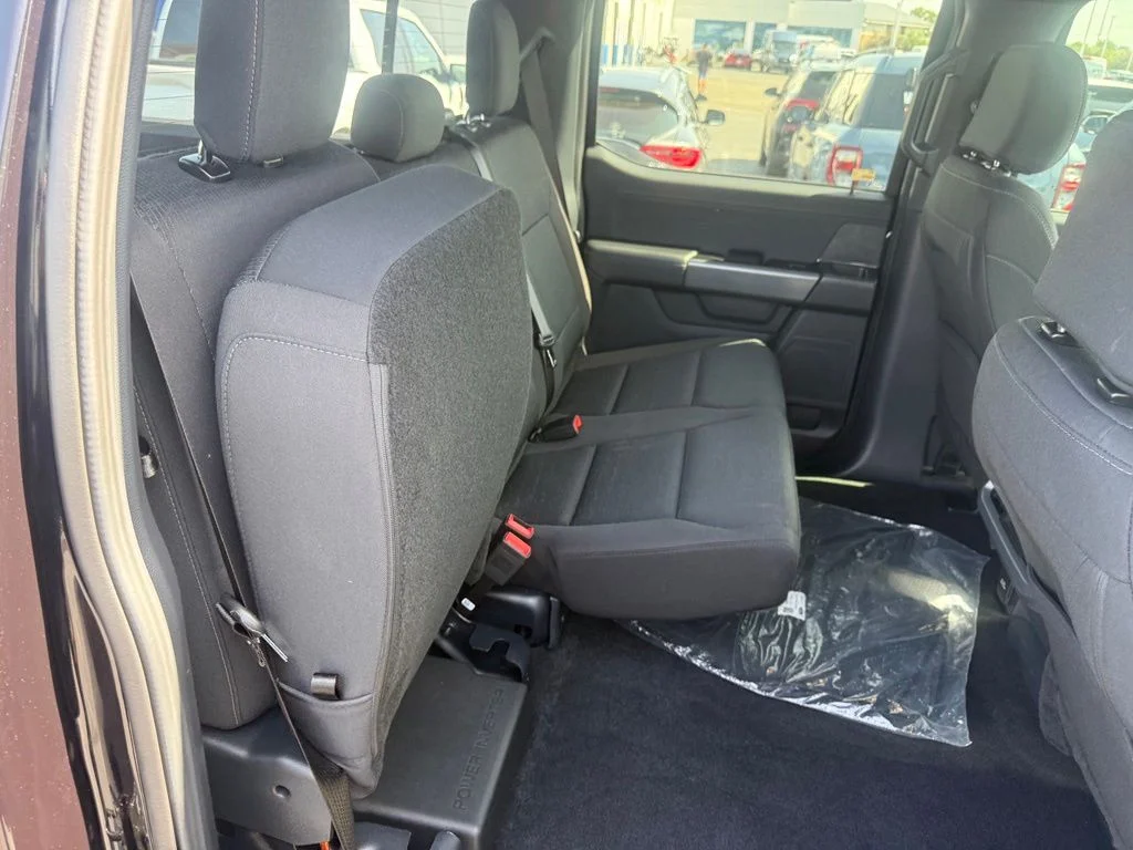 New 2026 Agate Black Metallic Ford XLT image 51