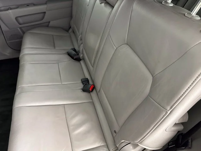 Used 2015 Gray Honda EX-L image 37