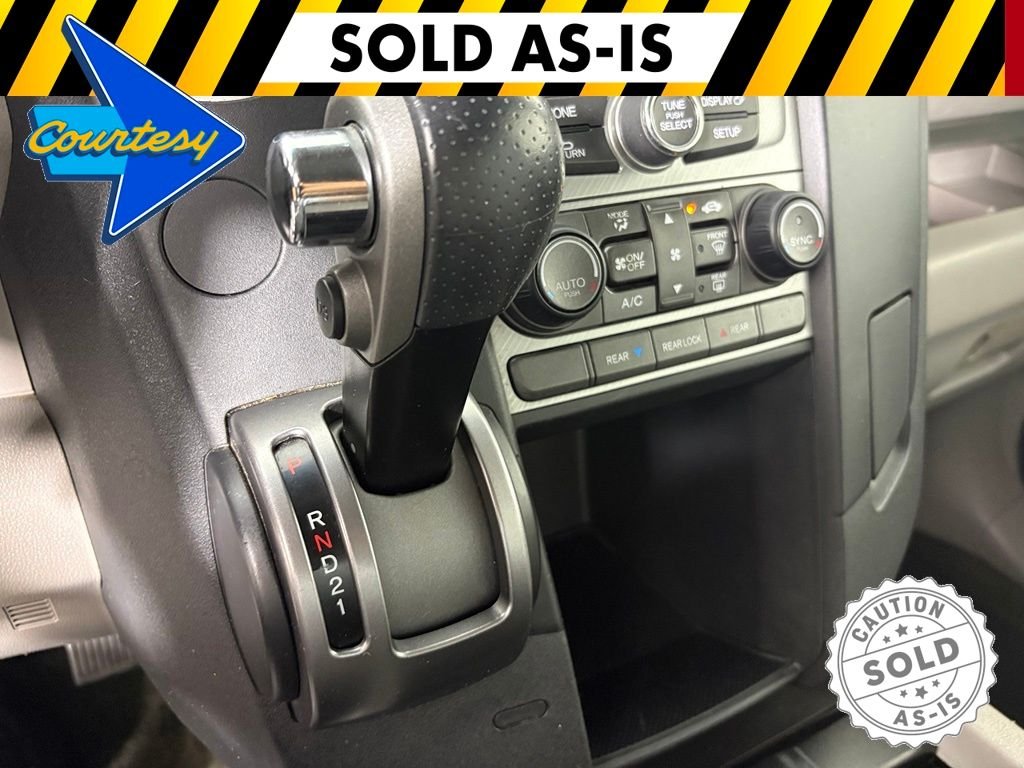 Used 2014 Silver Honda LX image 31