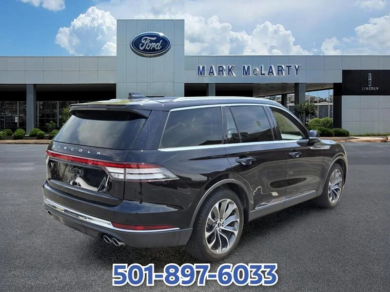 Used 2025 Black Metallic LINCOLN RESERVE RWD image 5
