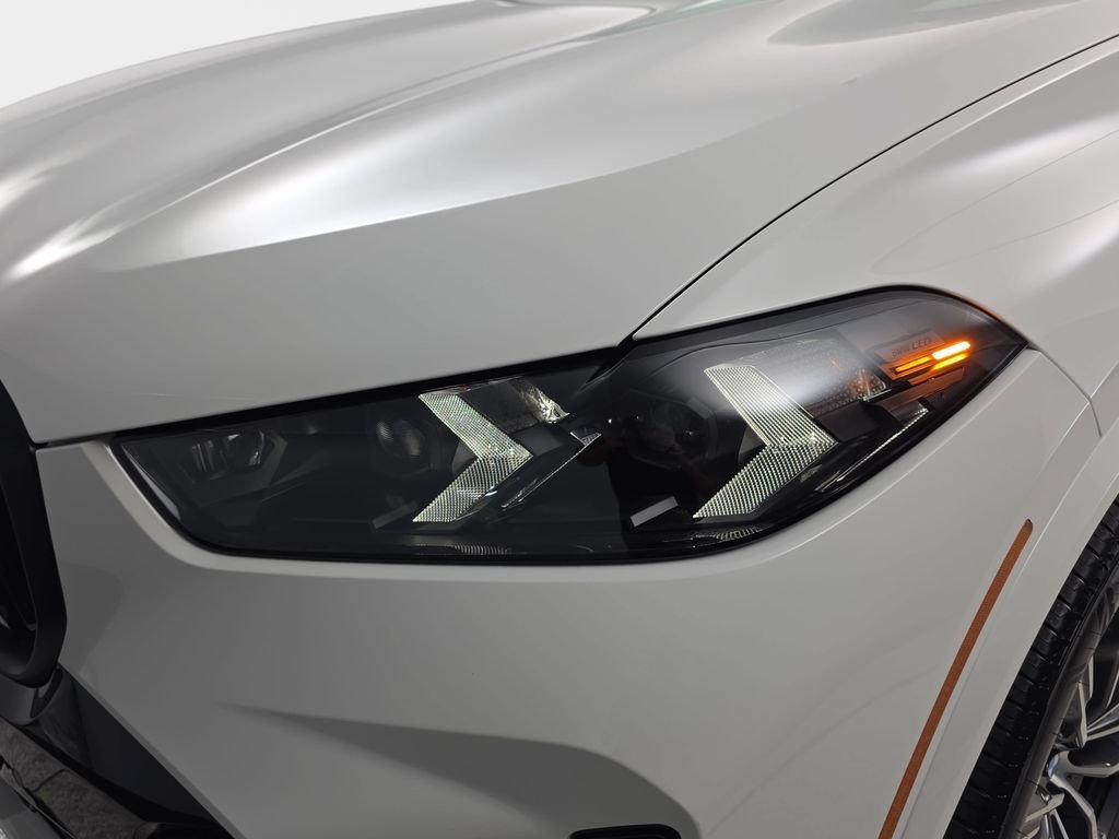 New 2026 Alpine White BMW xDrive40i image 31