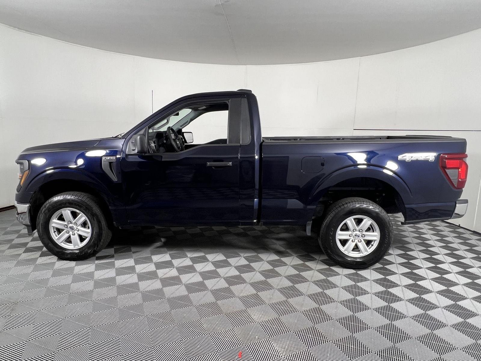 Used 2025 Antimatter Blue Ford XL image 8