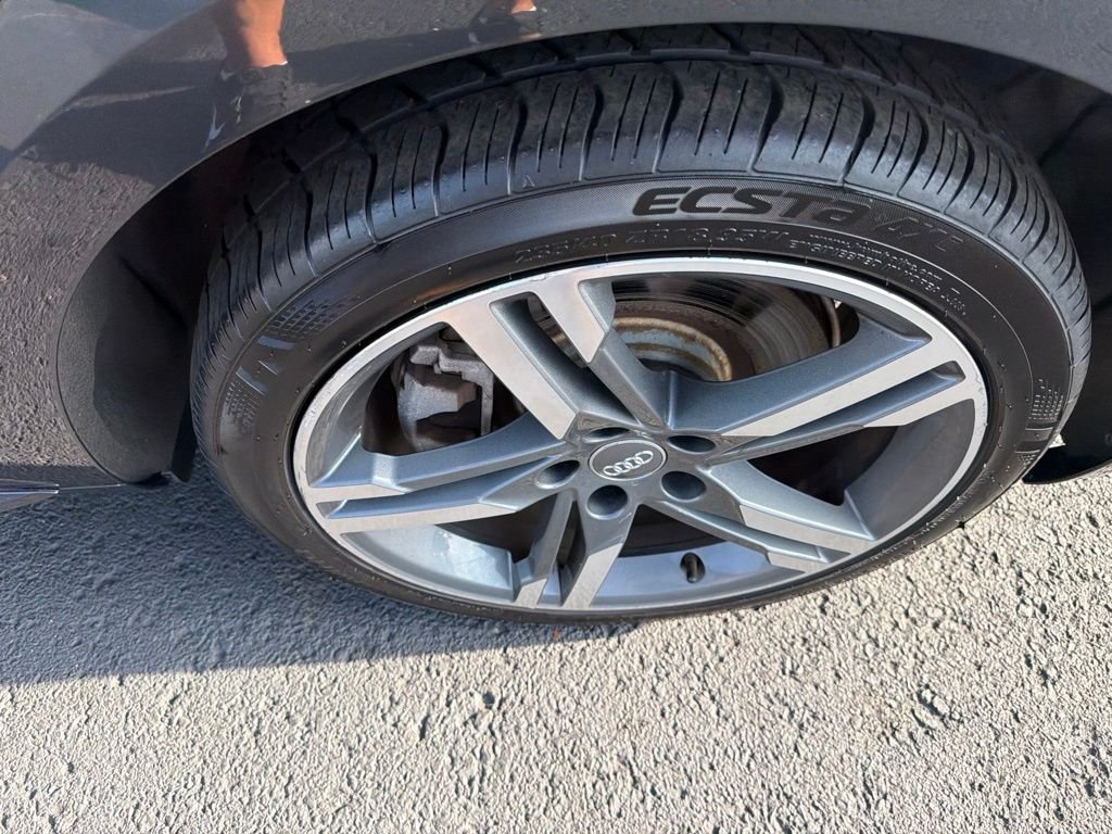Used 2018 Gray Audi 2.0T Premium Plus image 11