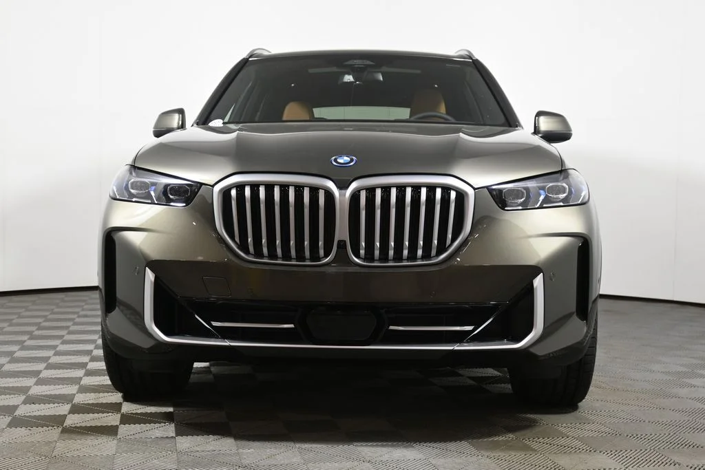 New 2026 Green BMW xDrive50e image 10