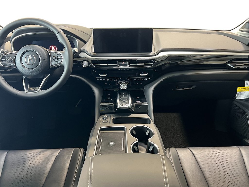 New 2026 Solar Silver Metallic Acura w/Technology Package image 17