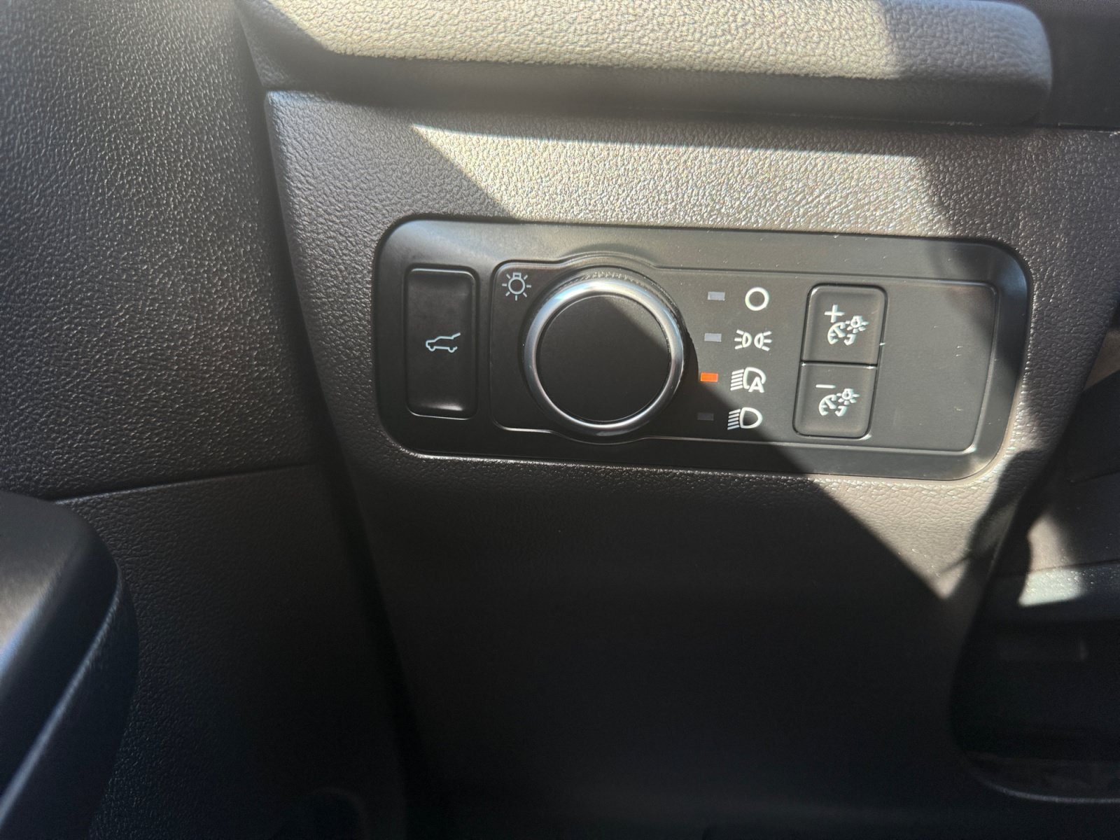 Used 2024 Silver Metallic Ford Active image 20