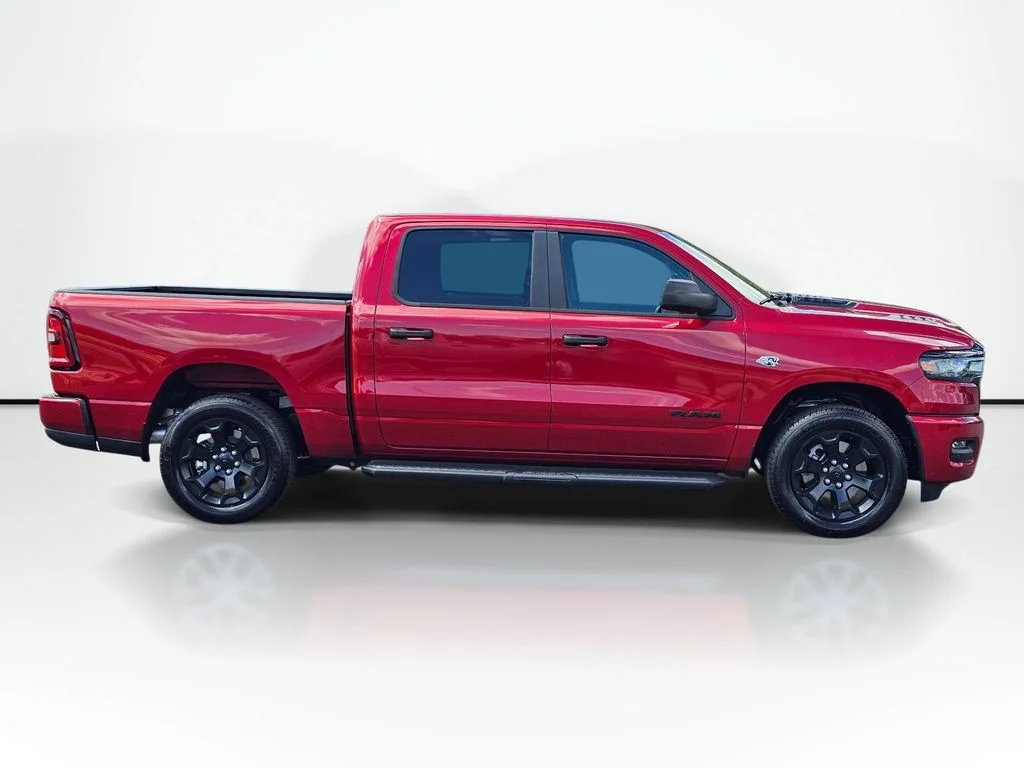 2026 RAM 1500 Express - Photo 8