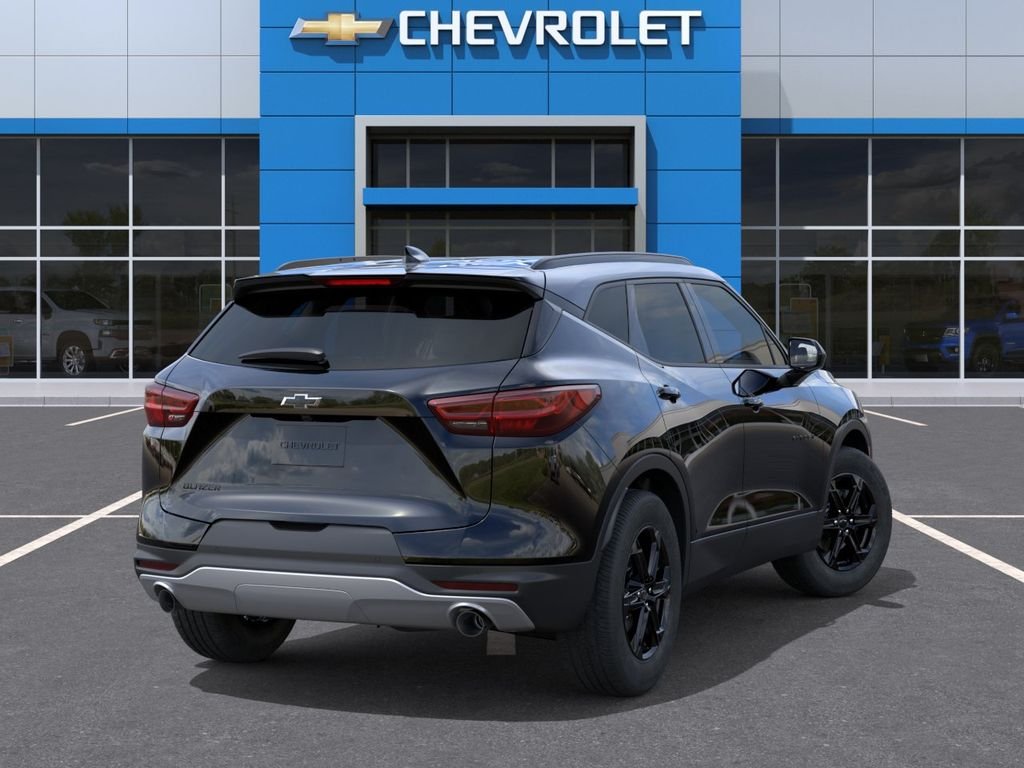New 2026 Black Chevrolet 2LT image 4