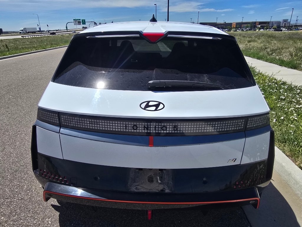 Used 2025 Atlas White Hyundai Base (A1) image 4