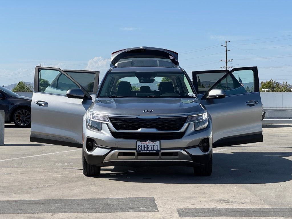Used 2021 Steel Gray Kia EX image 27