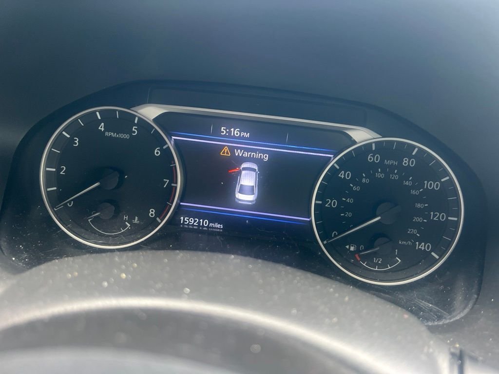 Used 2020 Silver Nissan 2.5 S image 4