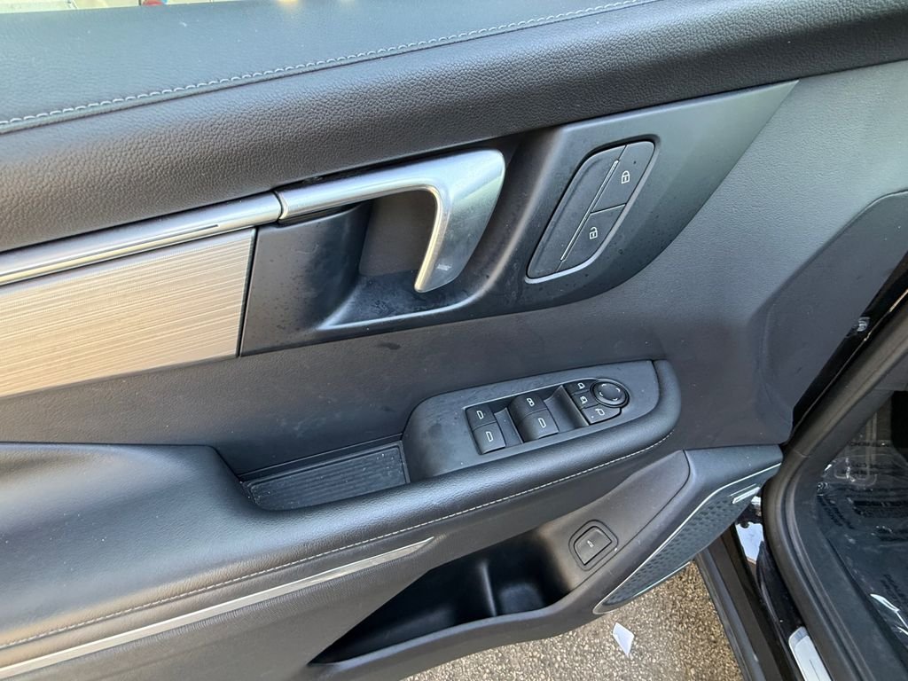 Used 2025 Black Buick Preferred image 11