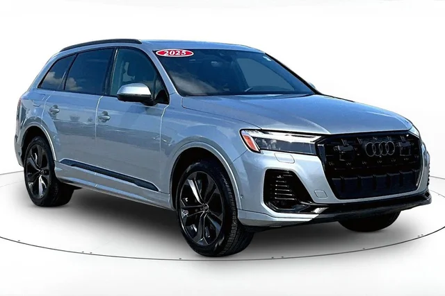 2025 Audi Q7 55 Premium Plus