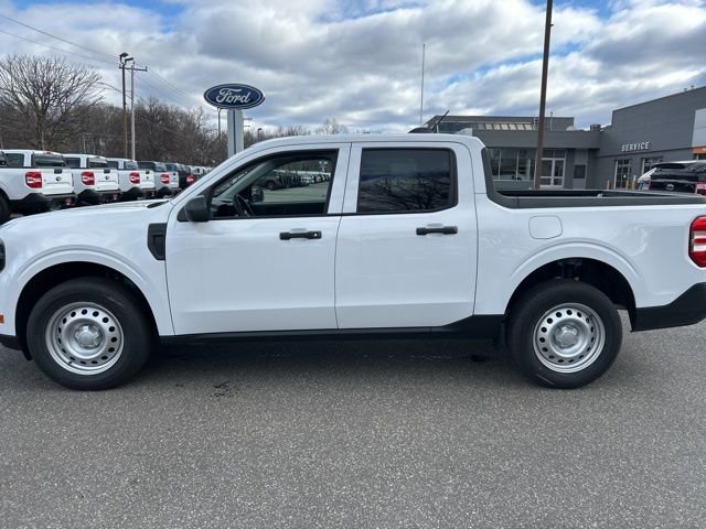 View vehicle photo 4