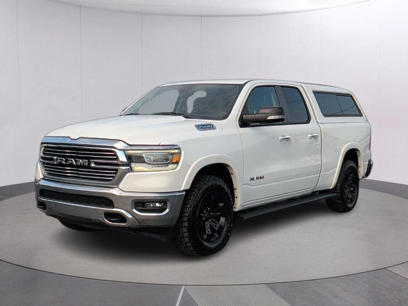 Used 2020 Bright White Clearcoat Ram Laramie image 1