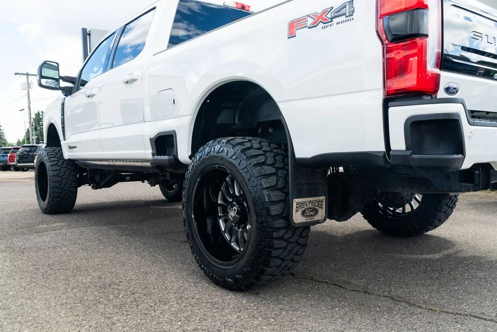 Used 2025 White Ford Platinum image 10