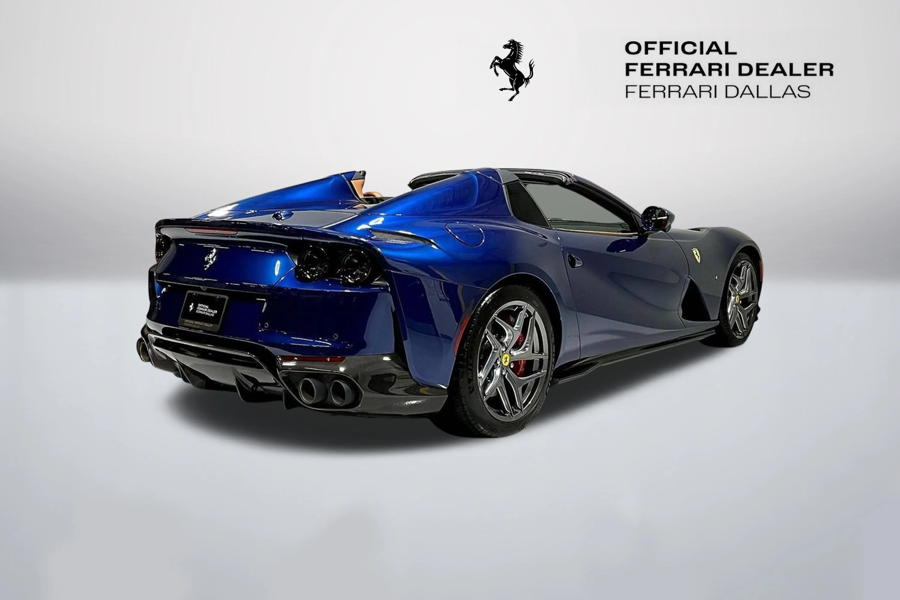 Certified Used 2022 Blu Tour De France Ferrari  image 7